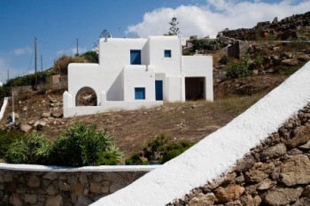 AG.LAZAROS-ORNOS,MYKONOS